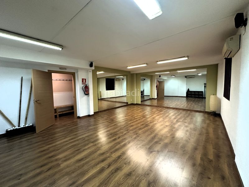 Foto 50c95359-aaa3-4eb2-b1e1-8528aa8a2f68. Alquiler local comercial local de 35 m2 ideal para actividades deportivas en Pinto