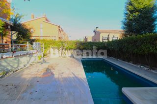 Chalet  Carrer de les guixeres. Fabulosa casa con ascensor