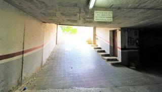Aparcament cotxe  Avinguda de barcelona. Plazas de garaje