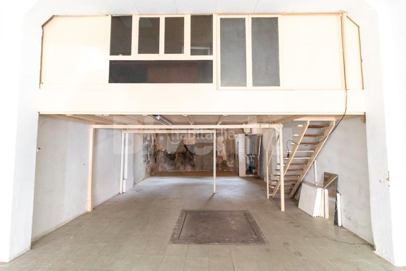 Foto 1e9a16d3-cc8c-48fc-8939-643dcb108c18. Alquiler local comercial  renovado en Igualada