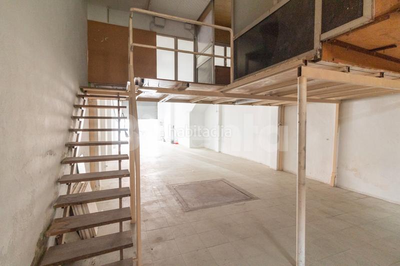 Foto 43360361-1219-4396-901c-ebe70f2fbc41. Alquiler local comercial  renovado en Igualada
