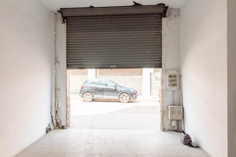 Foto 64fe1657-f227-4b04-9fd0-2ab7a7ca15be. Alquiler local comercial  renovado en Igualada