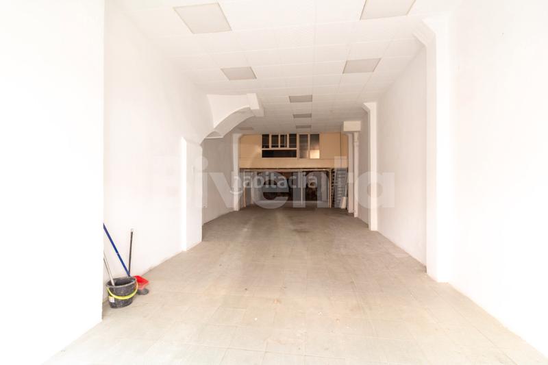 Foto 6cf2a839-1ba0-4178-aca1-ad9b64cca104. Alquiler local comercial  renovado en Igualada