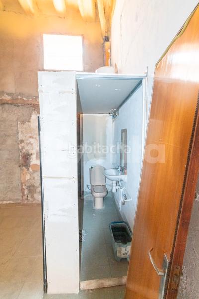 Foto 7a90839e-2583-4834-af43-7555986402e4. Alquiler local comercial  renovado en Igualada