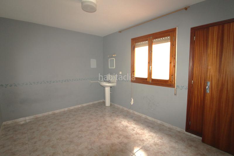 Foto 063fdaa7-71a9-444d-81b2-ff26cb3279d6. Edificio in Alcanar