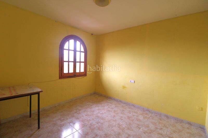 Foto 1a5d98ce-ca21-46d1-9056-4087a8cad190. Edificio in Alcanar