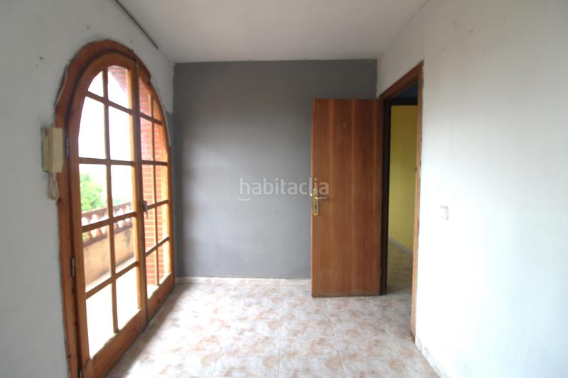 Foto 66291934-b5dd-4963-b8ee-1b3dfa6f8d48. Edificio in Alcanar