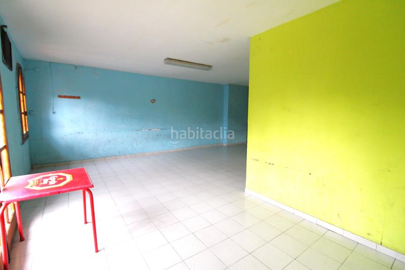 Foto ed512703-73f8-4184-8caa-4191bc8edbb1. Edificio in Alcanar