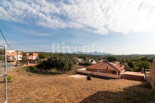 Terreny residencial  Carrer hèrcules. Terreno residencial
