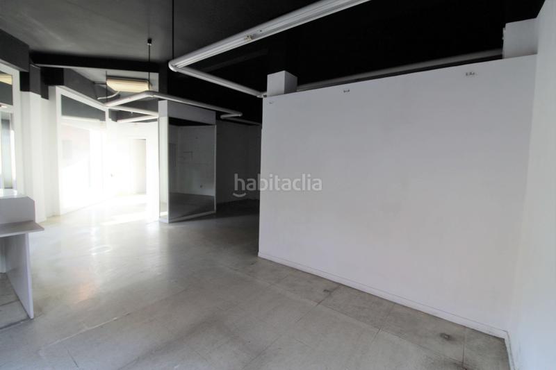 Foto 05d2d5dc-ab91-41ad-bdd8-d1a1bc2106e9. Local comercial a Llevant Igualada