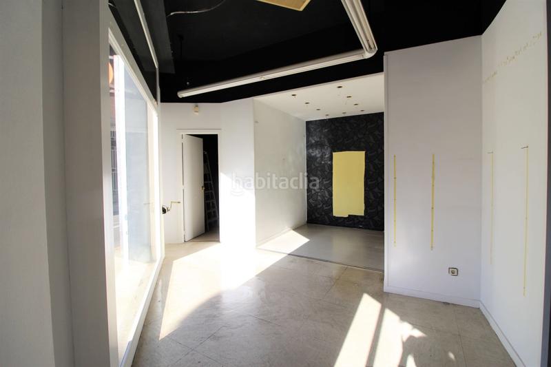 Foto 074ab4c7-a390-4f3b-8fb8-abdd30eeb96e. Local comercial a Llevant Igualada
