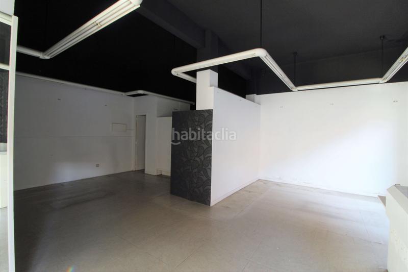 Foto 60d66b40-17e1-40e1-8a55-24f4a1e1885e. Local comercial a Llevant Igualada