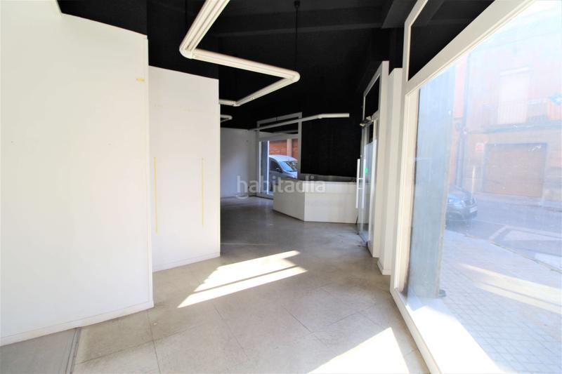 Foto a537115b-5ca5-436d-8960-9f6064eddd9c. Local comercial a Llevant Igualada