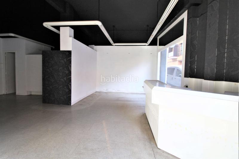 Foto e9cc736f-23e9-4ba1-88c4-477f66725bf2. Local comercial a Llevant Igualada
