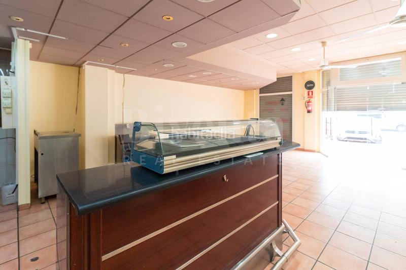 Foto e416e9f7-8092-4104-a312-4ae643a89fd6. Alquiler local comercial este local espera alguien como tú en Vilanova del Camí