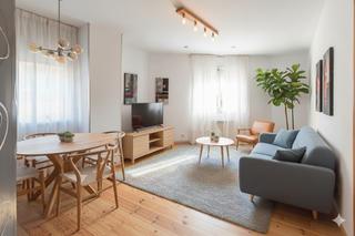 Etagenwohnung  Carrer major. Luminoso piso esquinero