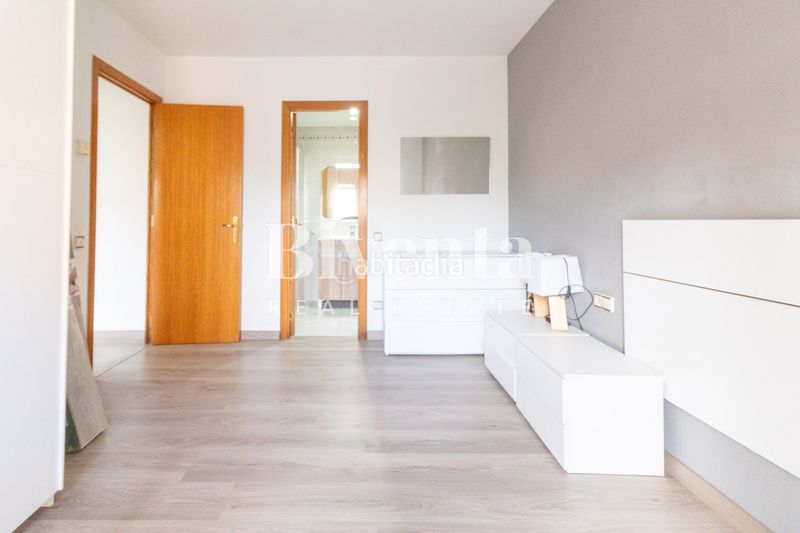 Foto 8d27fa7d-5172-41c5-8f23-3b656f8ada81. Pis amb calefacció a Vilanova del Camí