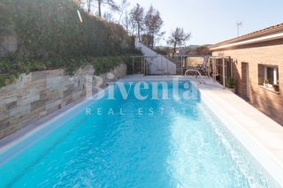 Haus in Arbeca. Exclusivo unifamiliar de ensueño: confort, naturaleza y piscina