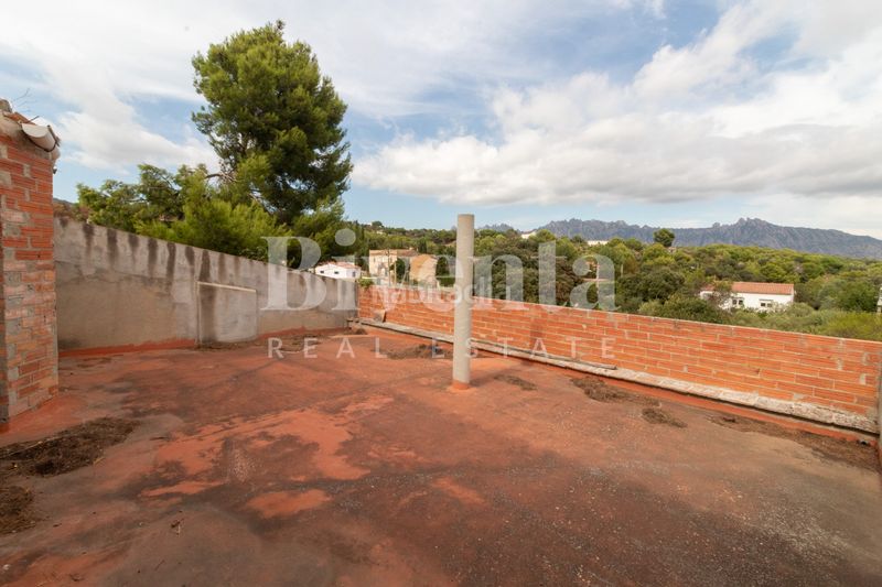 Foto 1b7b30da-9625-470a-9b3c-75e684c29425. Casa amb aparcament a Piera