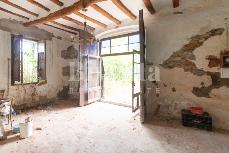 Foto b25690e0-935b-462c-935c-a0674e8d409f. Casa amb aparcament a Piera