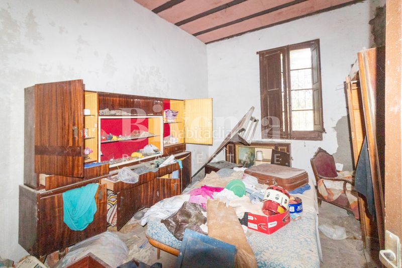Foto c518a310-668f-4b86-8ba8-b8e5d62f1b27. Casa amb aparcament a Piera