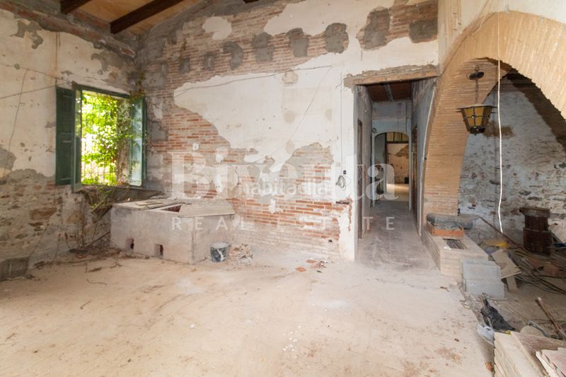 Foto e0b341fb-466c-4b4e-b242-ead52d15eb51. Casa amb aparcament a Piera