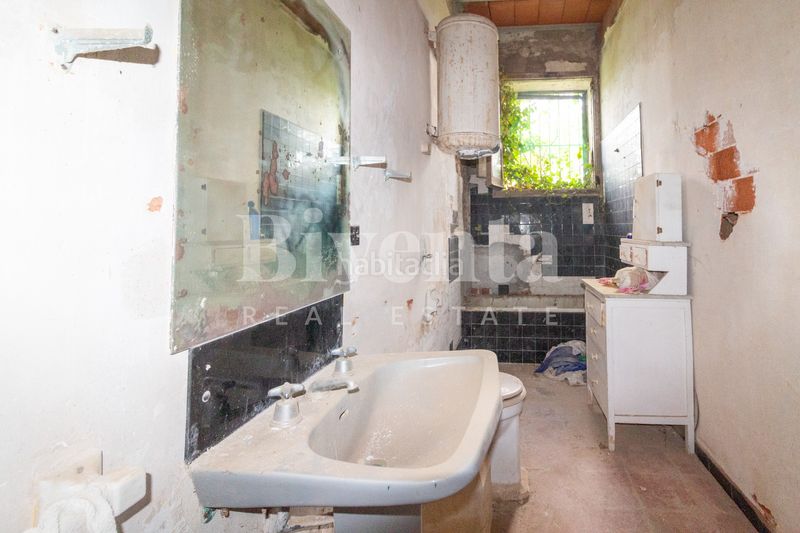Foto fd58f87c-a394-4d0a-a33f-b0c2bef9e46d. Casa amb aparcament a Piera