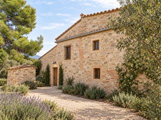 Casa a Piera. Emblemática masía en piera con 1.500 m² y espectaculares vistas