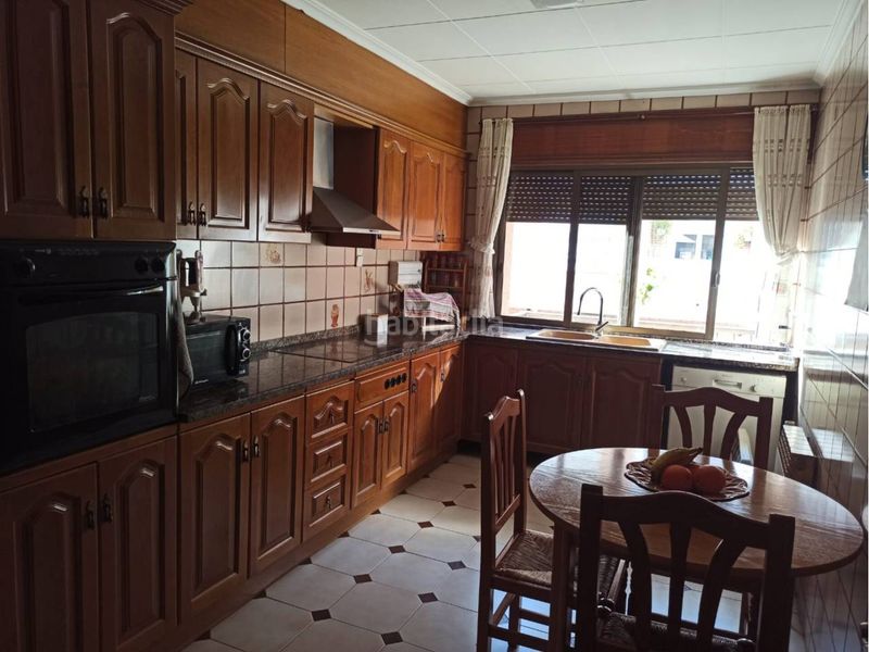 Foto a2b3b34b-8427-4a6f-9078-581dd737e111. Casa amb calefacció aparcament a Papa Luna - Platja del Gurugú Benicarló