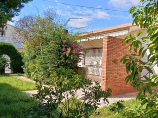 Chalet  Calle fumarell. Venta de chalet