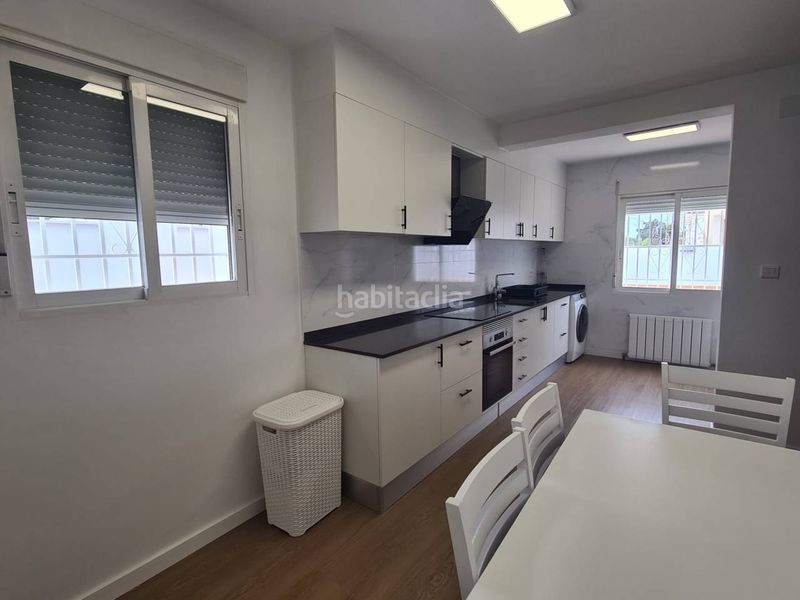 Foto 679615f4-d2f8-4bba-baac-5bf4ba06074b. Xalet amb calefacció aparcament a Casco Urbano Vinaròs