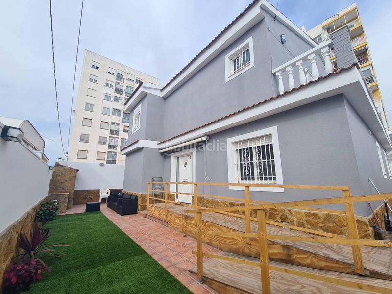 Foto 6bcefc7d-f496-4c0d-b346-a2dd8b5e5f21. Xalet amb calefacció aparcament a Casco Urbano Vinaròs