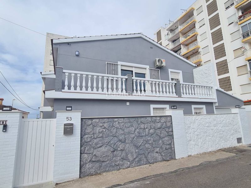 Foto b851d2bf-fca6-4f30-ab8b-0c7a4cd9628d. Xalet amb calefacció aparcament a Casco Urbano Vinaròs