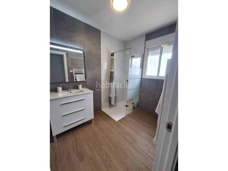 Foto df0fd684-aa9c-4be7-8f11-c8c3306f1597. Xalet amb calefacció aparcament a Casco Urbano Vinaròs