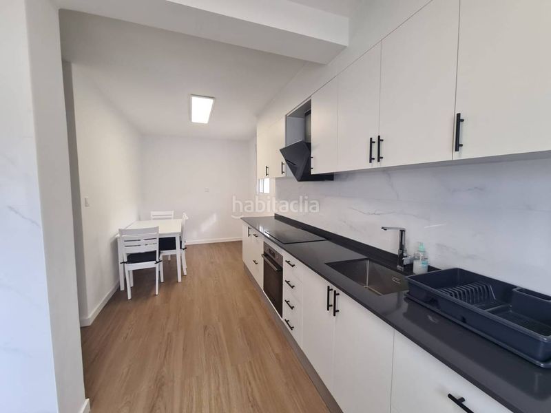 Foto eb812f6d-9a66-402f-8a63-7d1043fab4be. Xalet amb calefacció aparcament a Casco Urbano Vinaròs