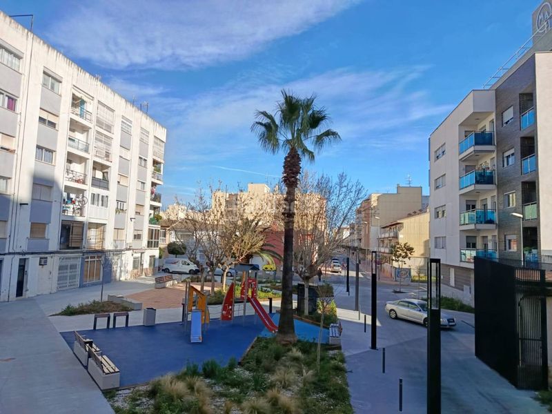 Foto 82eccade-e562-4594-a4be-1b9f9bff4905. Pis a Casco Urbano Vinaròs