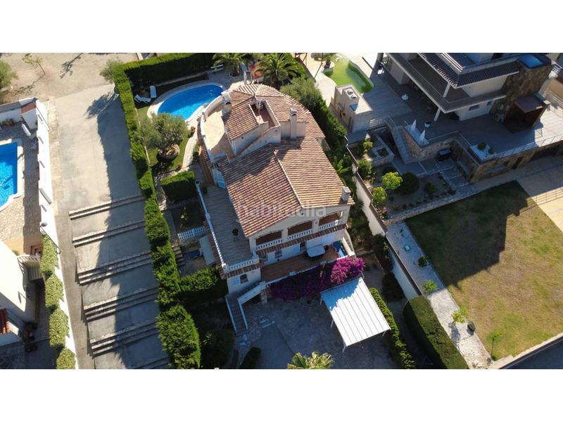 Foto 66c4a89c-b44b-4d78-83d3-28e948496062. Xalet amb calefacció aparcament piscina a Ampolla (L´)