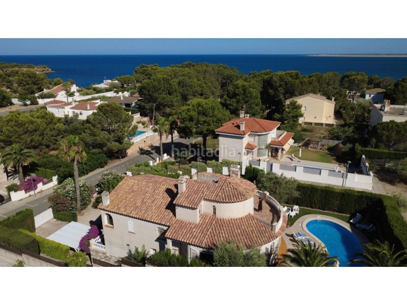 Foto c600158f-8a69-4832-8e09-2b27e0c0baa2. Xalet amb calefacció aparcament piscina a Ampolla (L´)