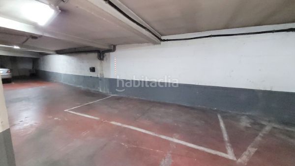 Foto 1a46a922-b9e0-4e81-92b9-456d361a7a60. Pis amb calefacció aparcament a Grado