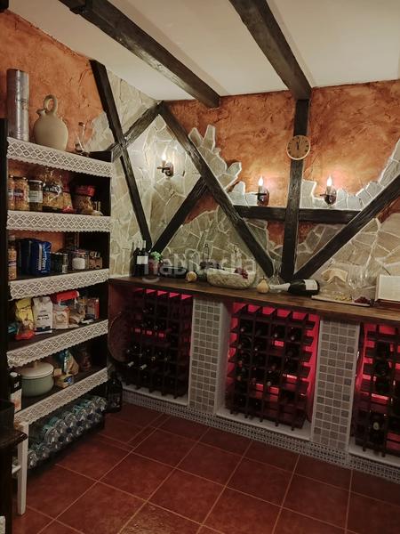 Foto efe884f6-2ba4-4a02-b861-2802933d30e0. Chalet en Villalbilla pueblo Villalbilla