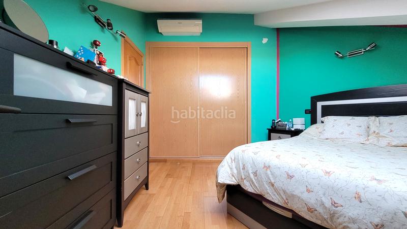 Foto de1c17b1-cbd6-40f8-beef-cbd0b44a9e84. Duplex avec chauffage dans Santos de la Humosa (Los)