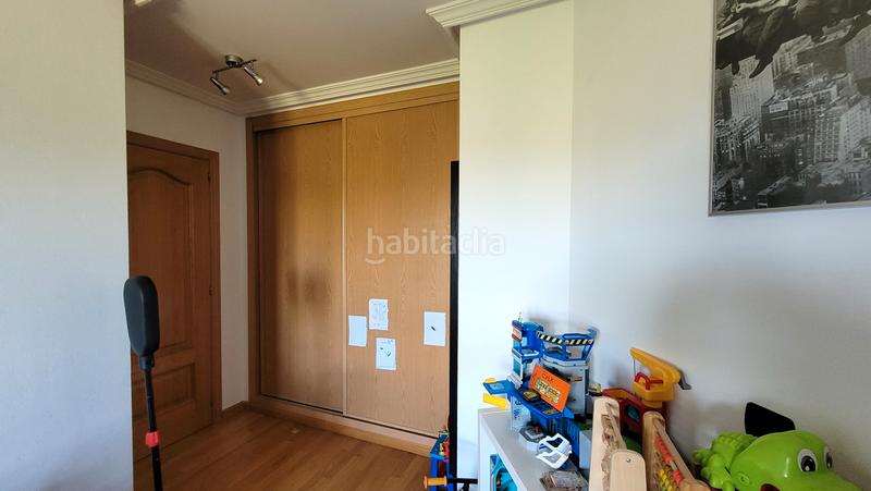 Foto e3e60083-2fdc-476f-bfd6-01806adae30d. Duplex avec chauffage dans Santos de la Humosa (Los)