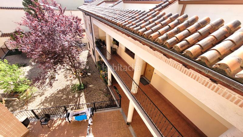 Foto f7cb6f6d-2a8d-4965-b540-3bc0384c741d. Duplex avec chauffage dans Santos de la Humosa (Los)