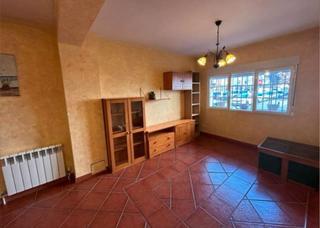 Appartement à Calle clavileño 8. Vivienda con contrato de alquiler en vigor