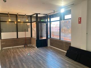 Local Comercial en Calle de Ferraz