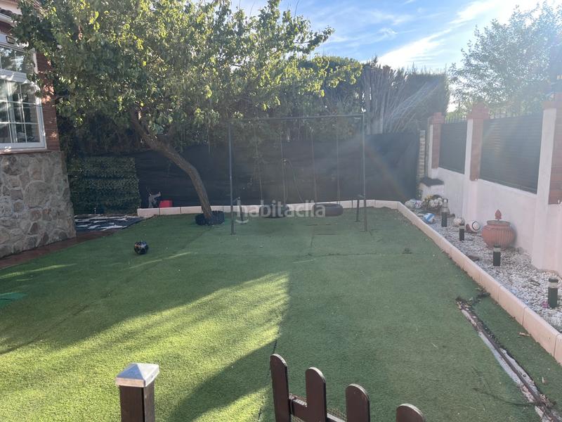 Foto 3959a335-b371-47e6-b100-48f38e86c162. Chalet con riscaldamento piscina in Villalbilla pueblo Villalbilla