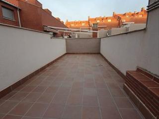 Lloguer Dúplex  Calle castillejo. Seminuevo duplex semiamueblado, iriépal (guadalajara).