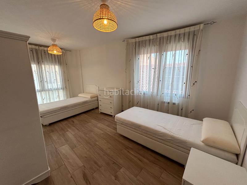 Foto 9d94b818-697b-4d92-a55e-8ce53e9abd6a. Location duplex avec chauffage dans Corpa