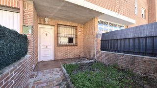Semi detached house in Chozas de Canales