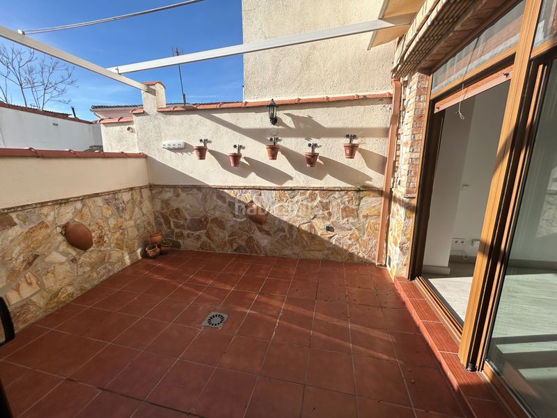 Foto 023da010-3f45-434b-85e4-e0f4e3d65f23. Casa adossada amb calefacció aparcament a Corpa